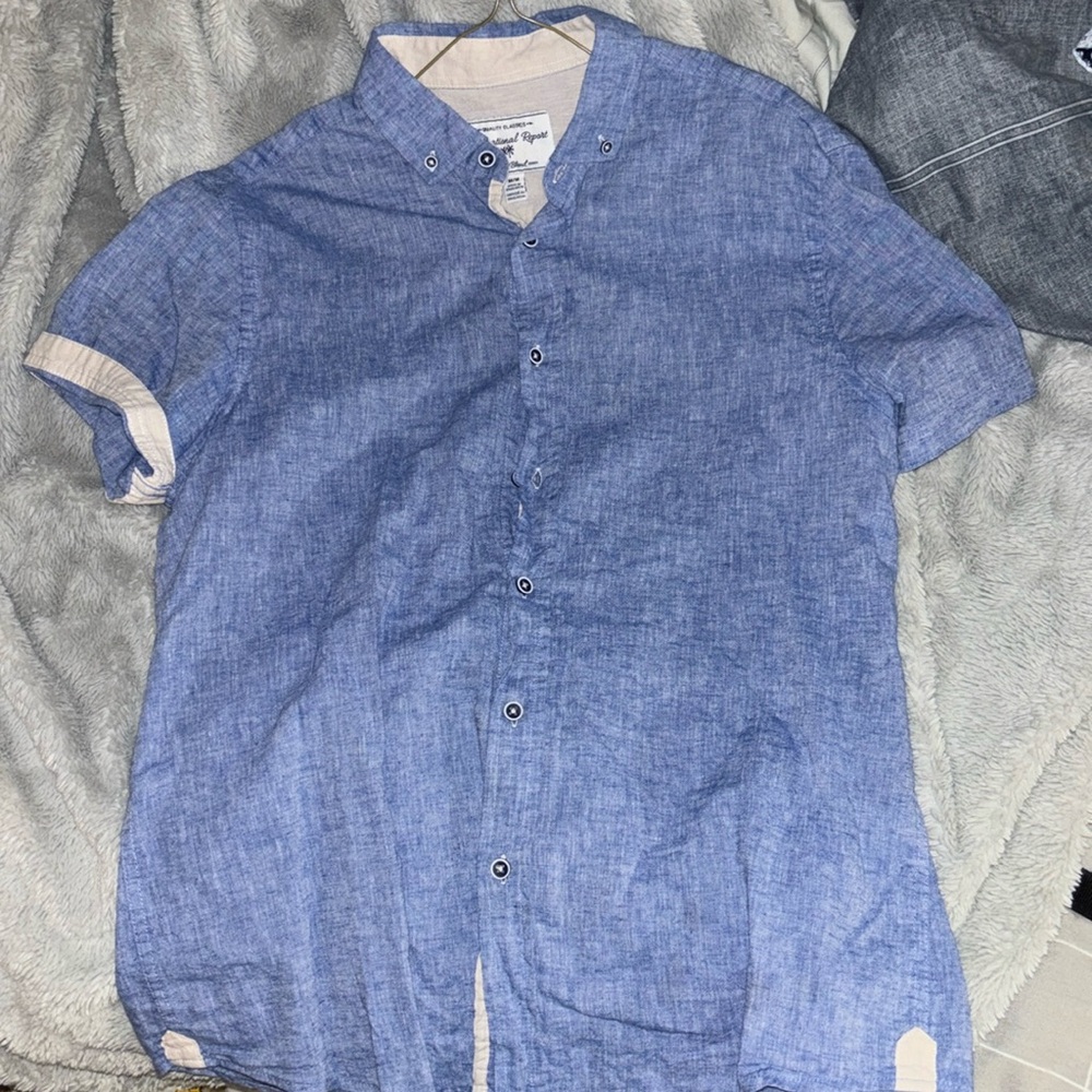 International report linen shirt
